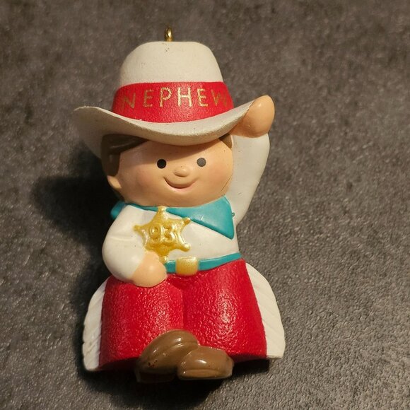 Lot of 6 Family-Themed Christmas Ornaments Mom Grandma Dad Brother Daughter - Picture 7 of 11